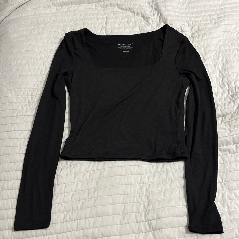 Harper Black Medium Top